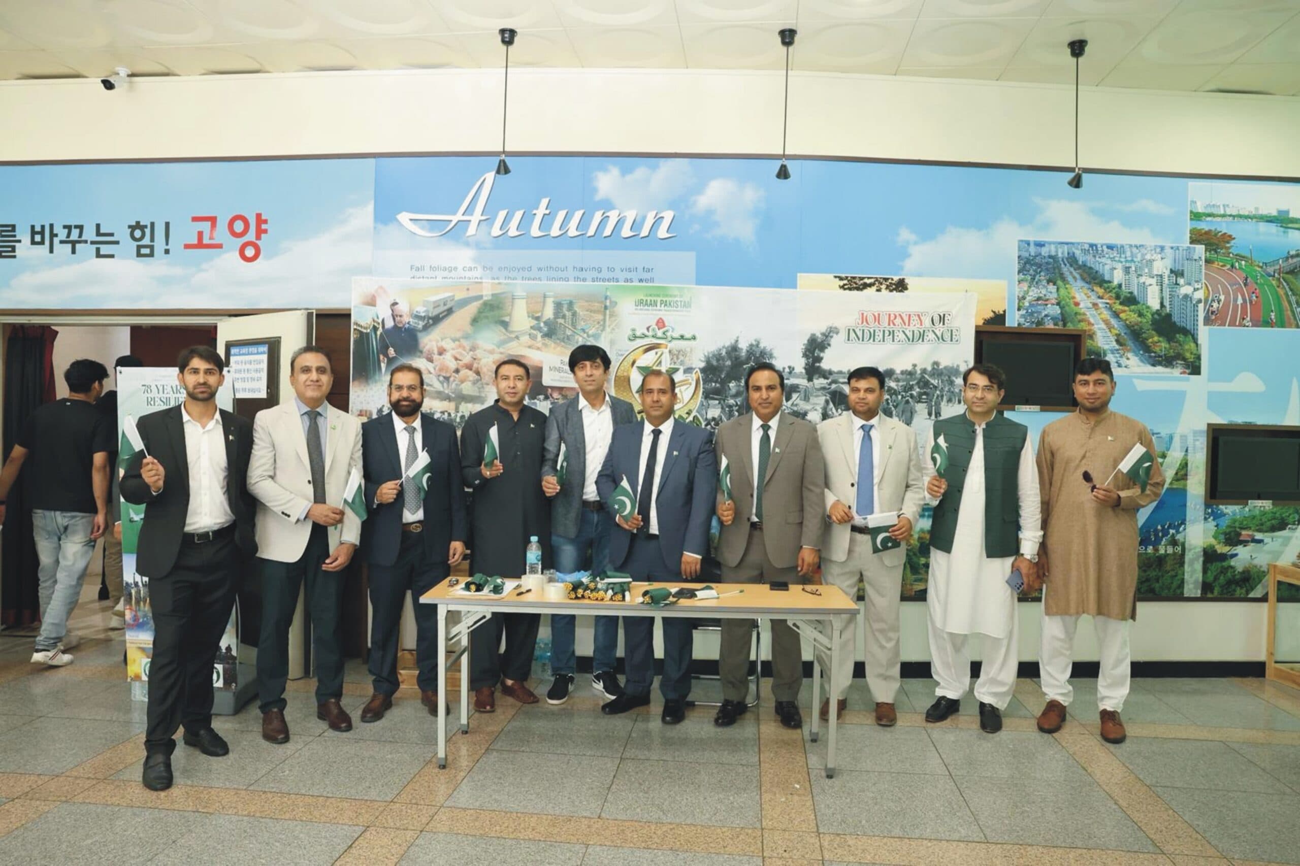 Riffat Shaheen: A Celebrated Artist, Entrepreneur, and Advocate Uplifting Pakistan on the Global Stage